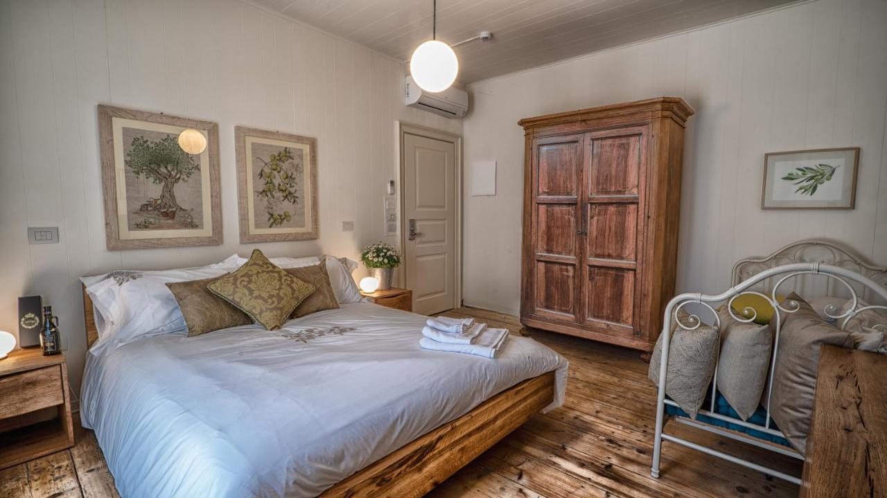Locanda Dell'Oleificio Mezzane di Sotto エクステリア 写真