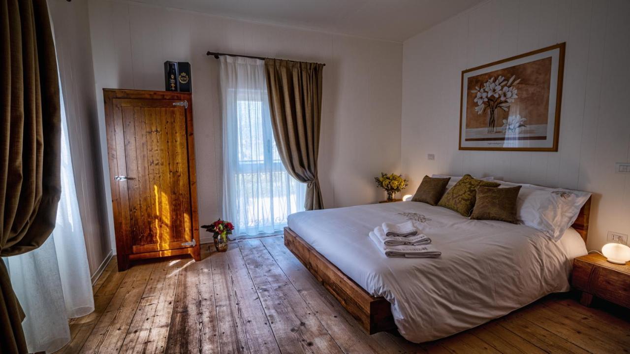 Locanda Dell'Oleificio Mezzane di Sotto エクステリア 写真