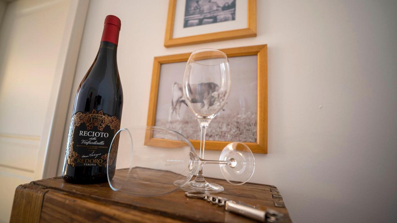 Locanda Dell'Oleificio Mezzane di Sotto エクステリア 写真