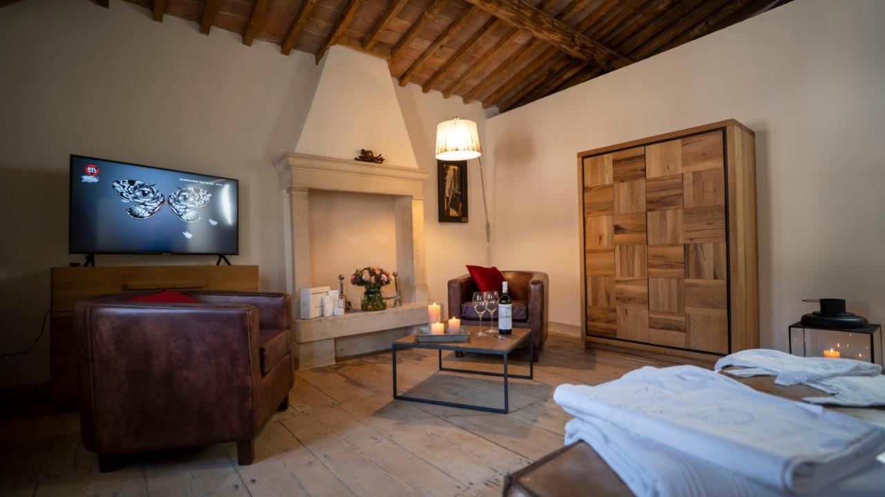 Locanda Dell'Oleificio Mezzane di Sotto エクステリア 写真