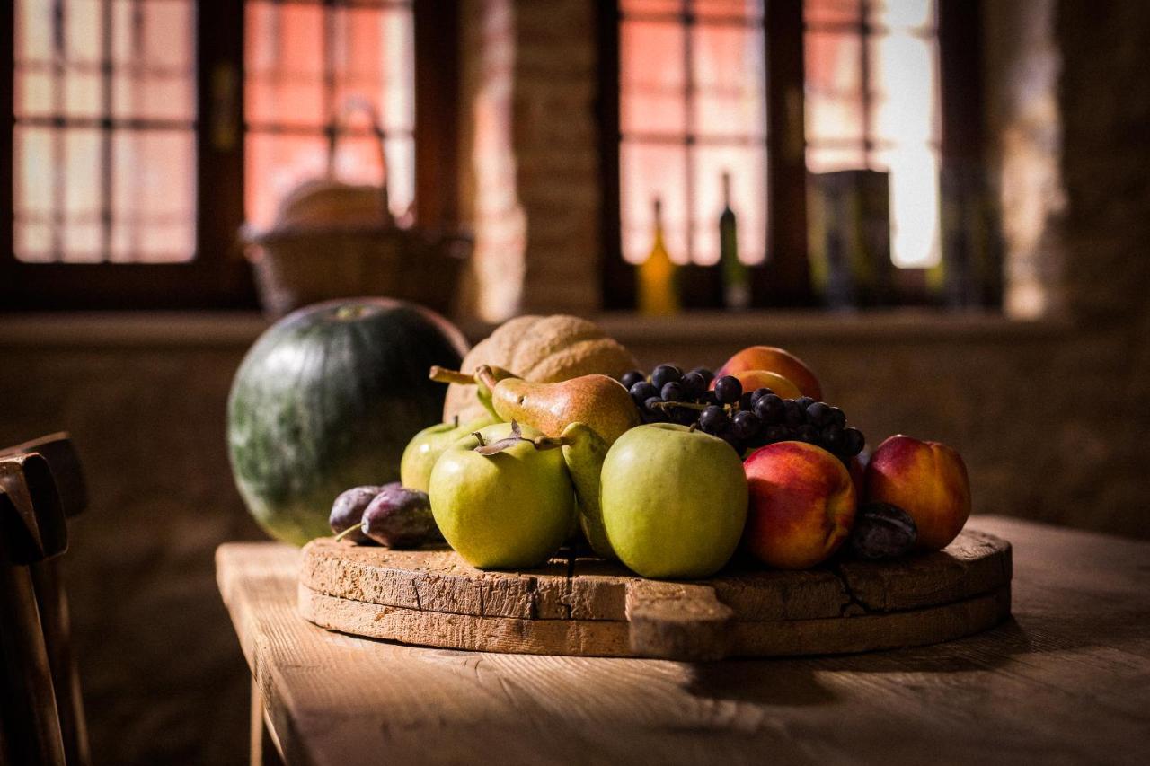 Locanda Dell'Oleificio Mezzane di Sotto エクステリア 写真