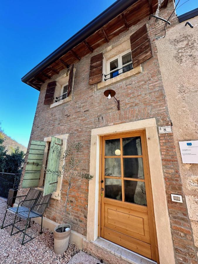 Locanda Dell'Oleificio Mezzane di Sotto エクステリア 写真