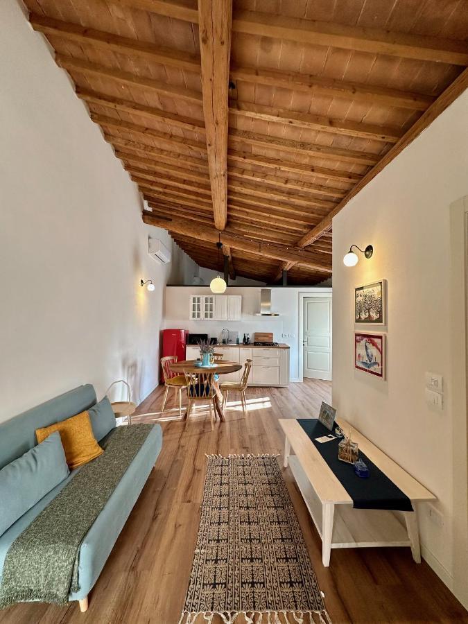 Locanda Dell'Oleificio Mezzane di Sotto エクステリア 写真